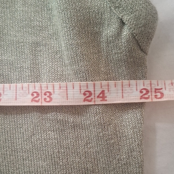 Mod Ref Women's Sage V-Neck Short Sleeve Top Size S - Picture 8 of 9